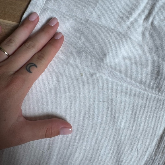 Everlane Women's Wide Leg Pants in White - Picture 2 of 2